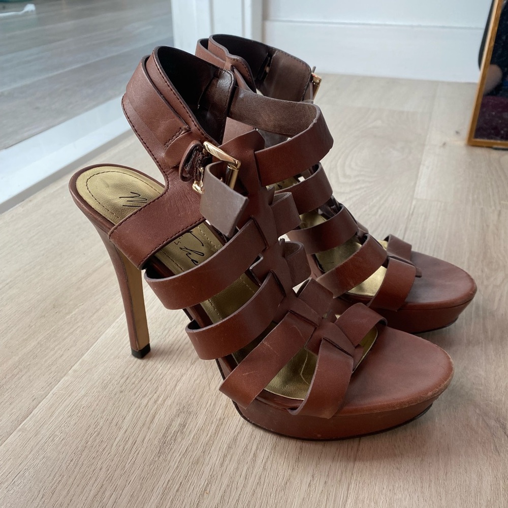 Brown Pumps
